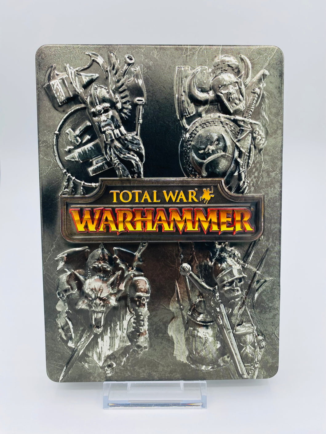 Total War Warhammer / Steelbook + Artbook